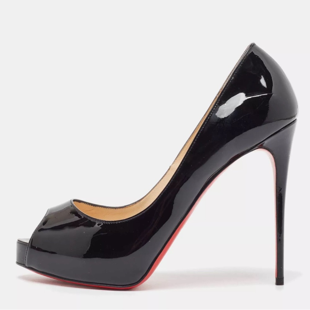 Louboutin Very Prive patent leather pumps size 38